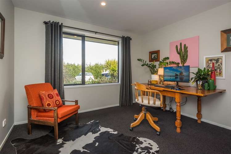 32 Landsborough Drive Darfield_10