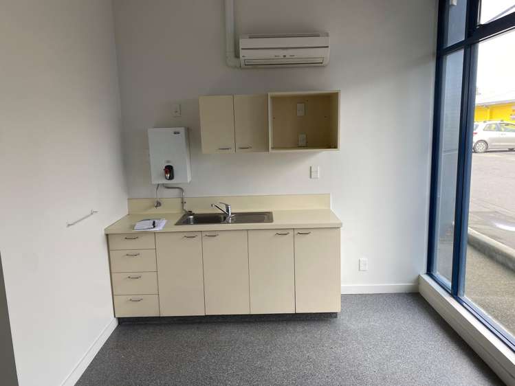 Unit 5/403 Worcester Street Linwood_4