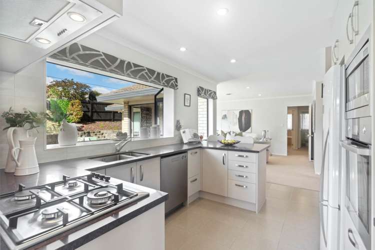 11 John Brooke Crescent East Tamaki Heights_6