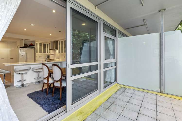 3f/205 Hobson Street Auckland Central_10