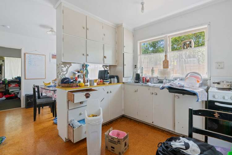 9 Arosa Place Forrest Hill_16