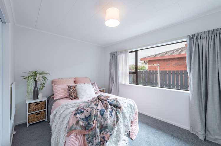 2 Hereford Street Stoke_9