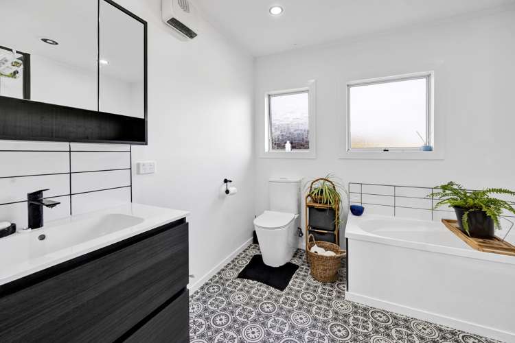 1 Raunui Crescent Inglewood_10