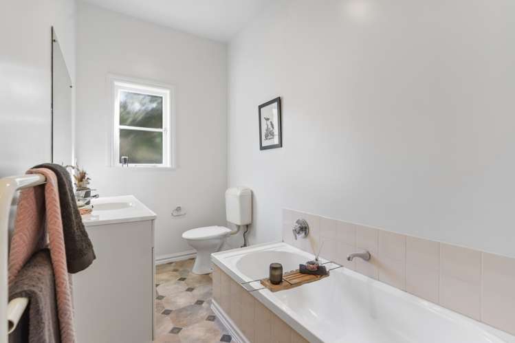 25a Western Springs Road Morningside_14