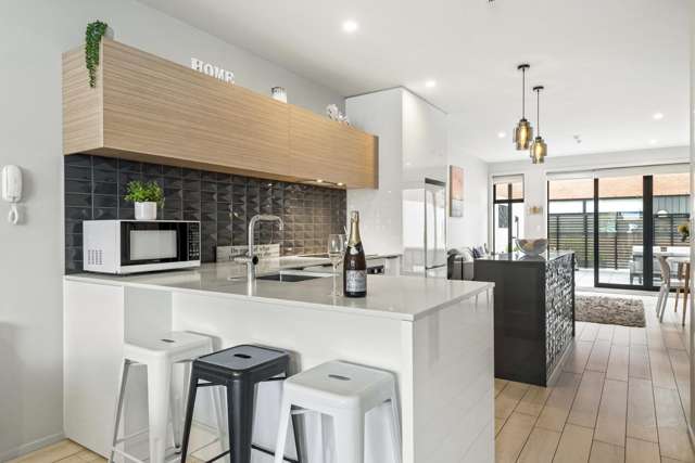 27/4 Stables Lane Silverdale_4