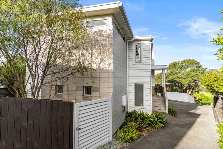 4a Beach Road Castor Bay_6