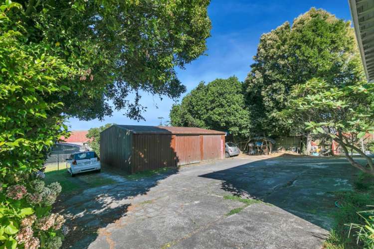 327 Mt Albert Road Mt Roskill_10