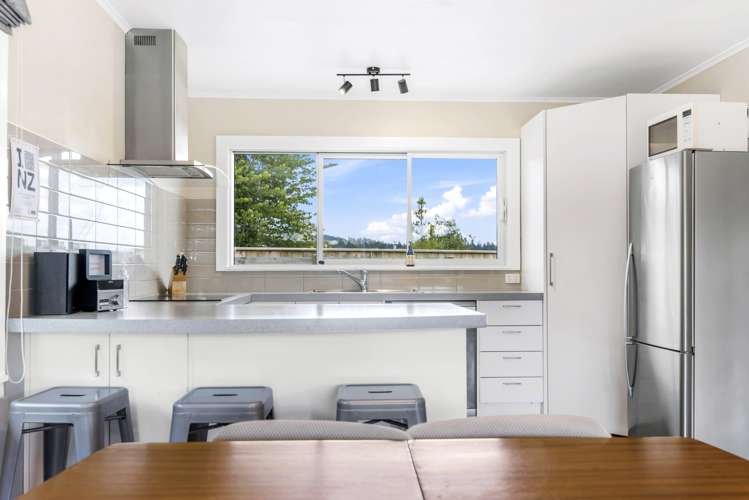 9 Mckenzie Road Owhata_7