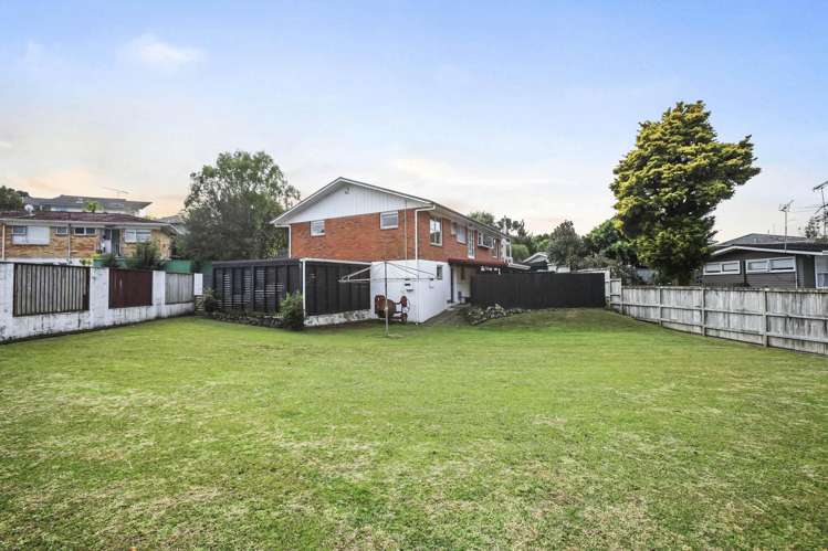 19 Merchant Avenue Te Atatu South_35