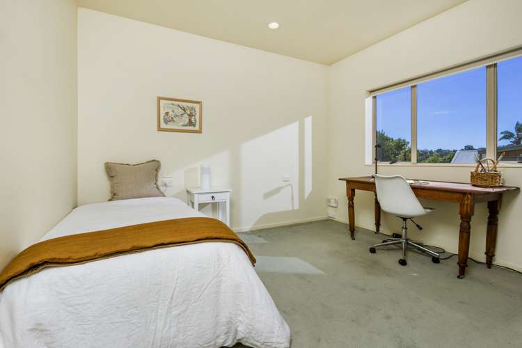 5/34 Waipuia Place Greenhithe_13