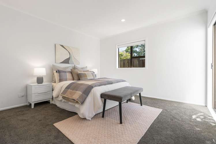 19 Sunrise Avenue Murrays Bay_20