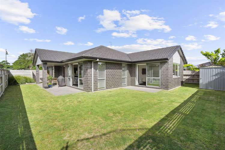 39 Plescher Crescent Leamington_22