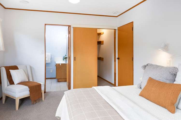 2/184 The Parade Island Bay_8