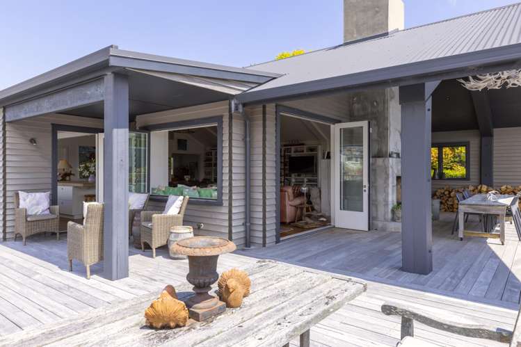 22b Pipi Street Two Mile Bay_11