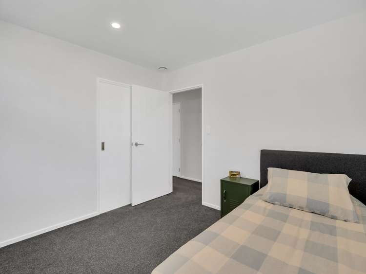 63 Pegasus Main Street Pegasus_16