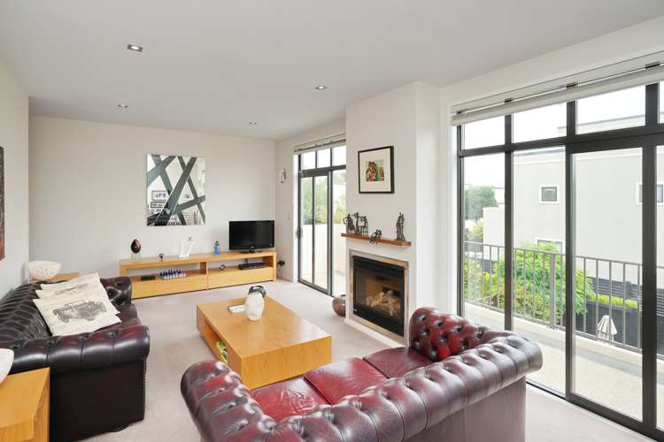 14 Country Club Terrace Northwood_2