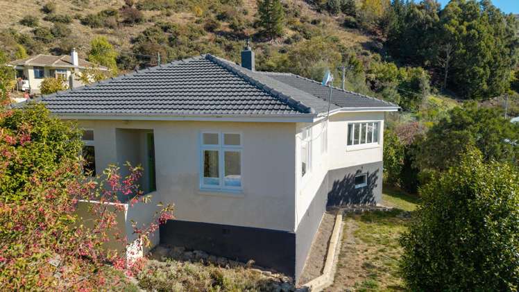 34 Branxholm Street Roxburgh_16