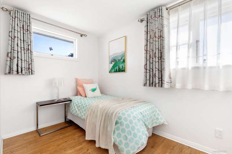 22 Haughey Avenue Three Kings_10