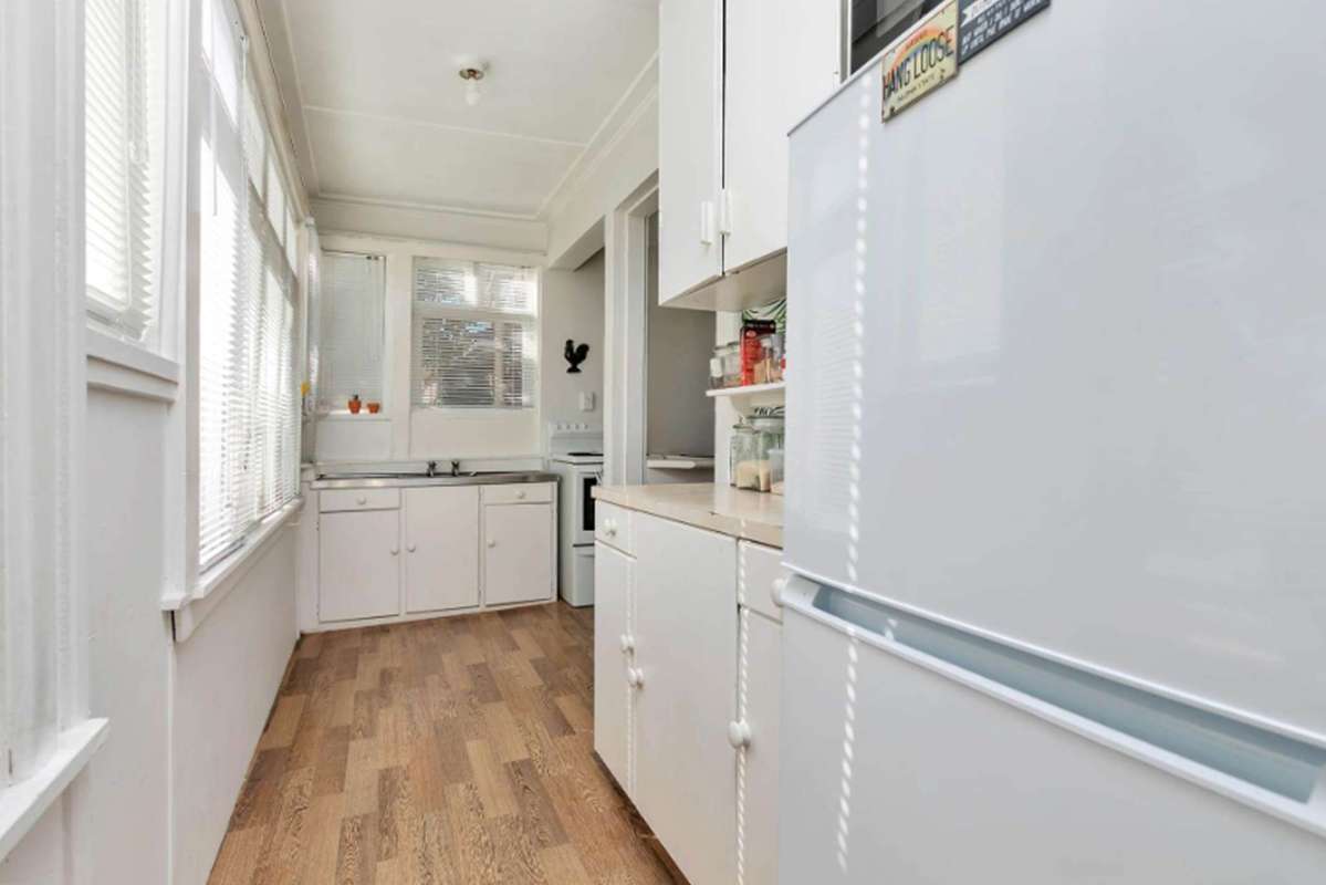 327 Mt Albert Road_4