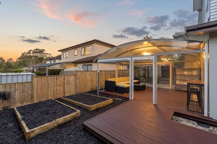 124 Kyle Road Greenhithe_23