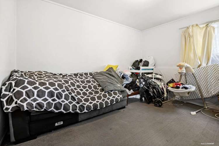 13 Buller Crescent Manurewa_16