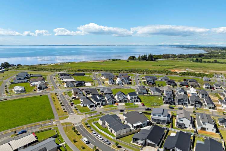 5 Korowhiti Road Clarks Beach_19