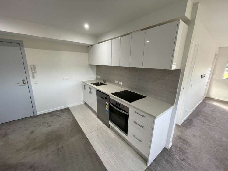 214/8 Gray Avenue Papatoetoe_1