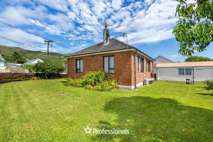 17 Cleland Crescent Naenae_9
