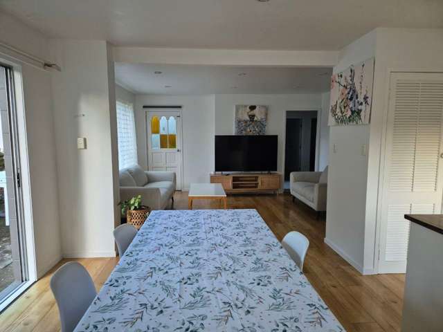 55 Allington Road Massey_1
