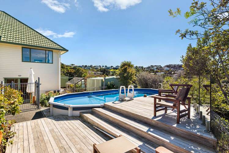 9 Careen Grove Gulf Harbour_15