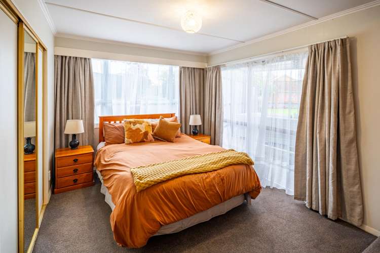 46 Pages Road Marchwiel_7