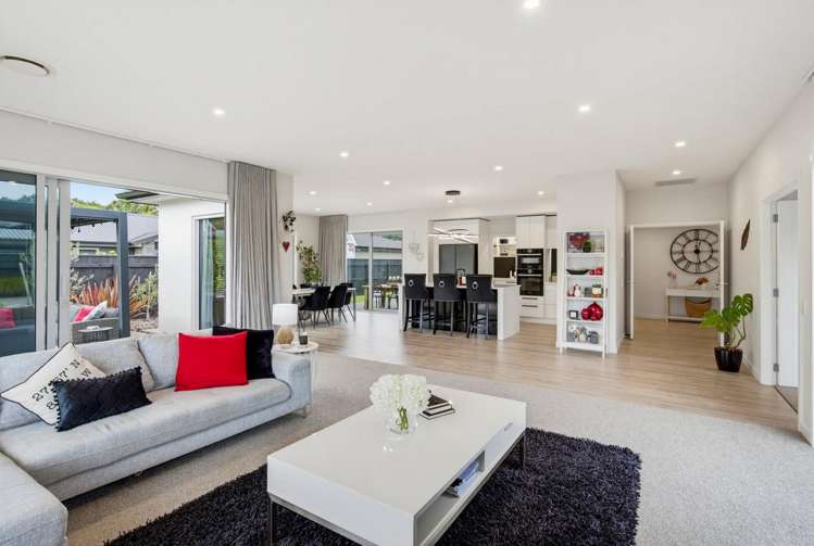 18 Petrel Close Paraparaumu Beach_1