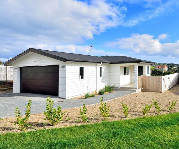 75 Buccaneer Court Gulf Harbour_0