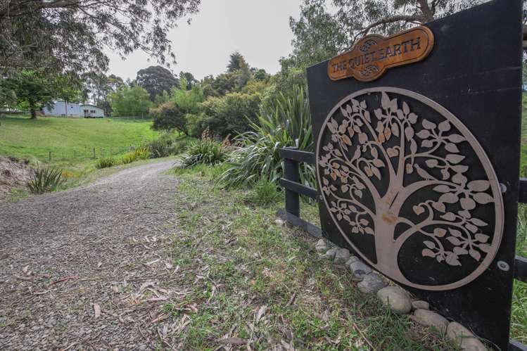 1327 Blythe Road Domett_9