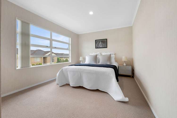 52 Salford Crescent Flat Bush_17