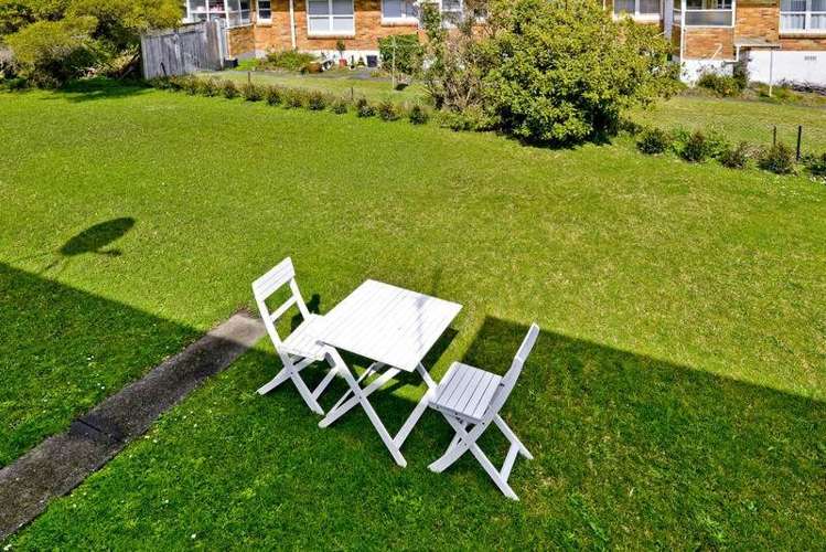 4/45 Merani Street Narrow Neck_11