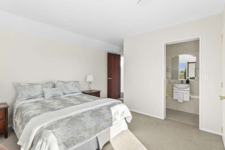 397 Grasslands Drive Cambridge_13