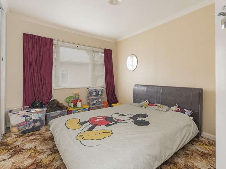 18 Maitland Avenue Stoke_7