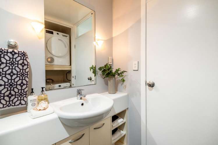 1b/4 Fleet Street Devonport_11