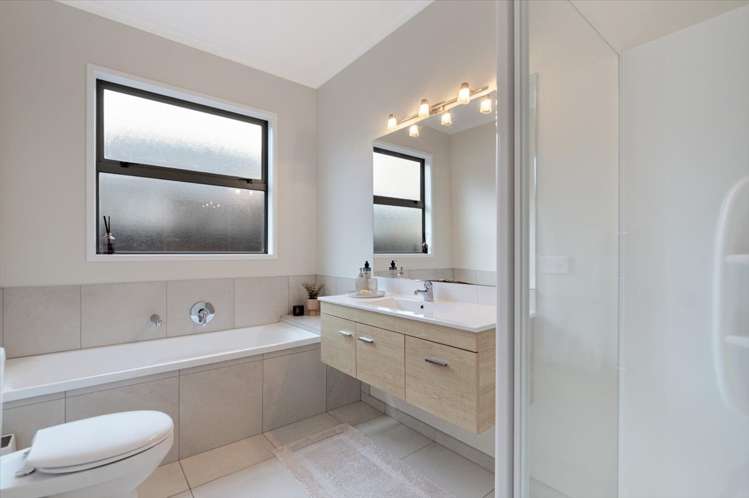 80 Landing Drive Pyes Pa_16