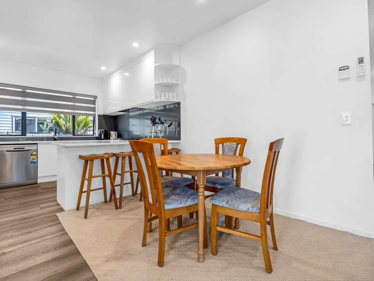 43B Springs Road Parakai Parakai_14