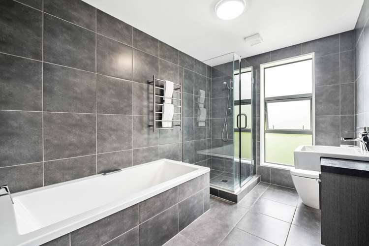 3 Saint Peters Place Queenstown_16