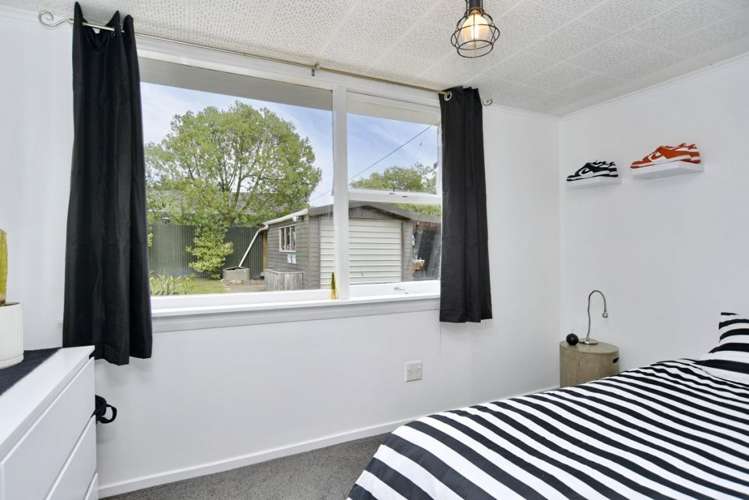 9 South Crescent Amberley_14