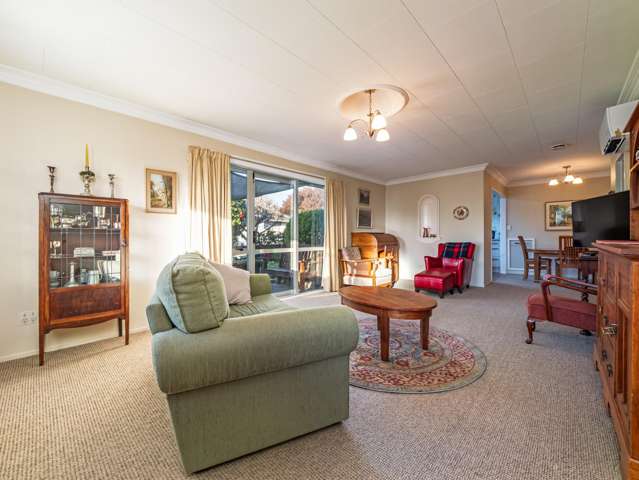 35 Cedar Crescent Feilding_3