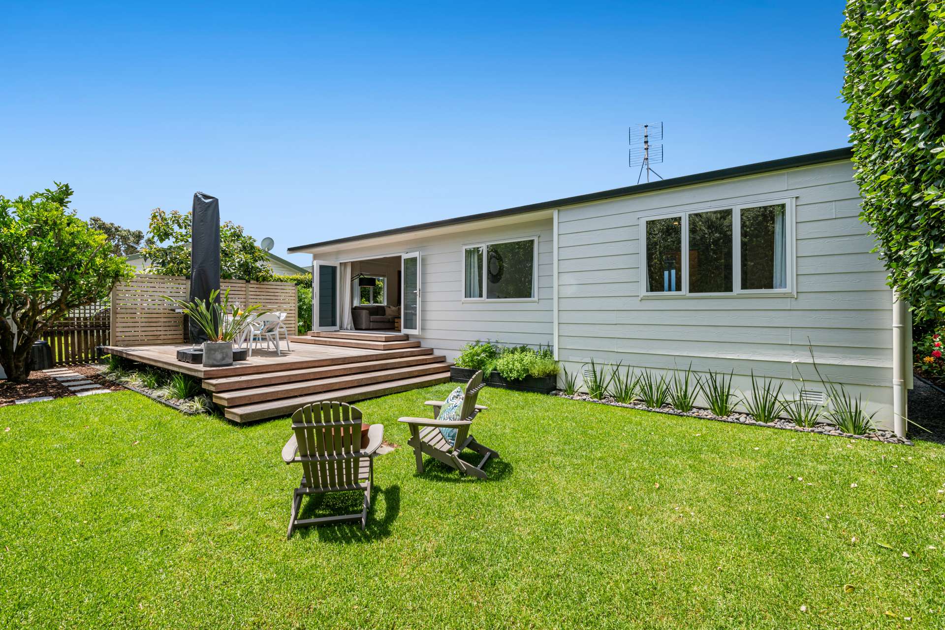 246a Centreway Road Orewa_0