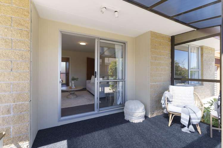 2/30 Trevor Street Hornby_13