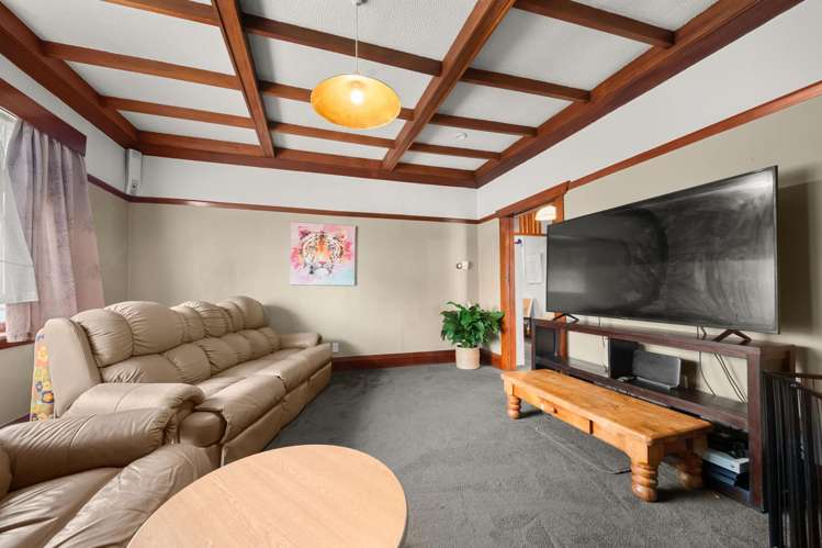 10 Jeans Street Masterton_9