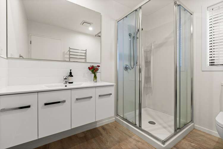 12 Weathers Place Taradale_16