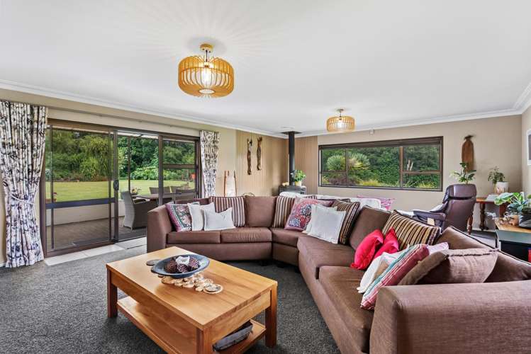 1614 State Highway 14 Maungatapere_17