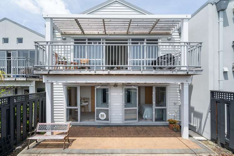 30/19 Brodie Place_5